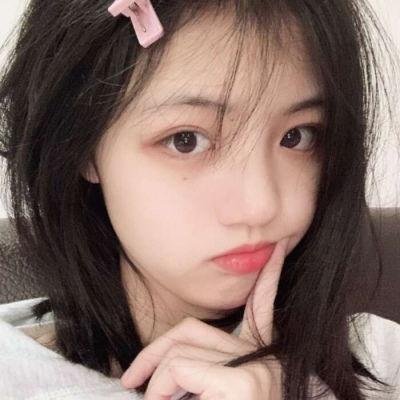 阳台上的女人们